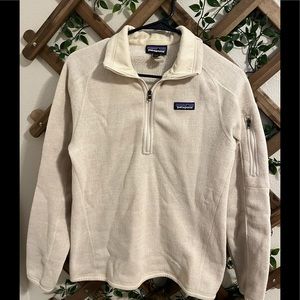Small tan Patagonia jacket worn once!